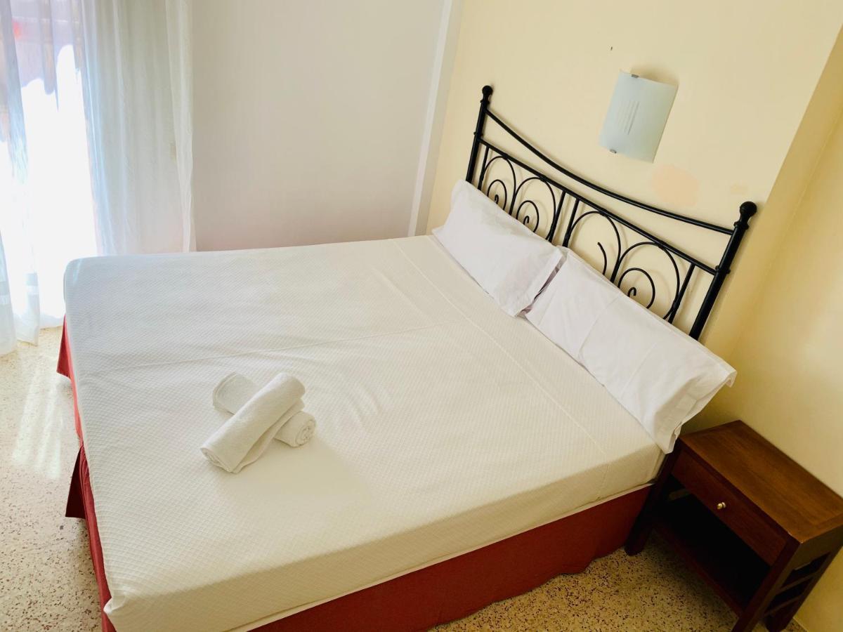 Eva Aparthotel Lloret de Mar Exterior photo
